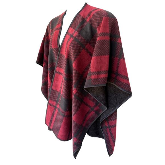 Ike Behar Red and Black Plaid Shawl Wrap Thick Plush Comfort Inside and Out OS - Picture 9 of 12